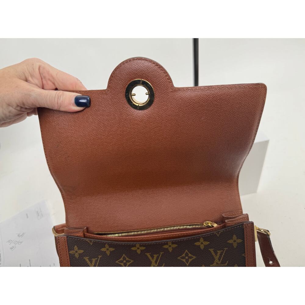 Louis Vuitton Rare Vintage Raspail Monogram Shoulder Bag - Picture 14 of 16